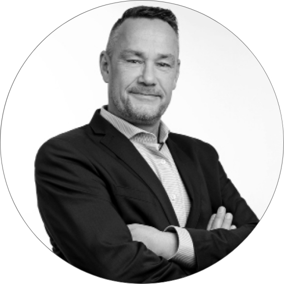 Herr Oliver Remke