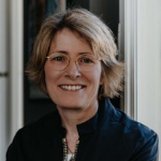 Dr. Frauke Bataille Portrait
