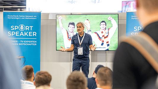 Foto eines Vortrags auf der Activity Stage