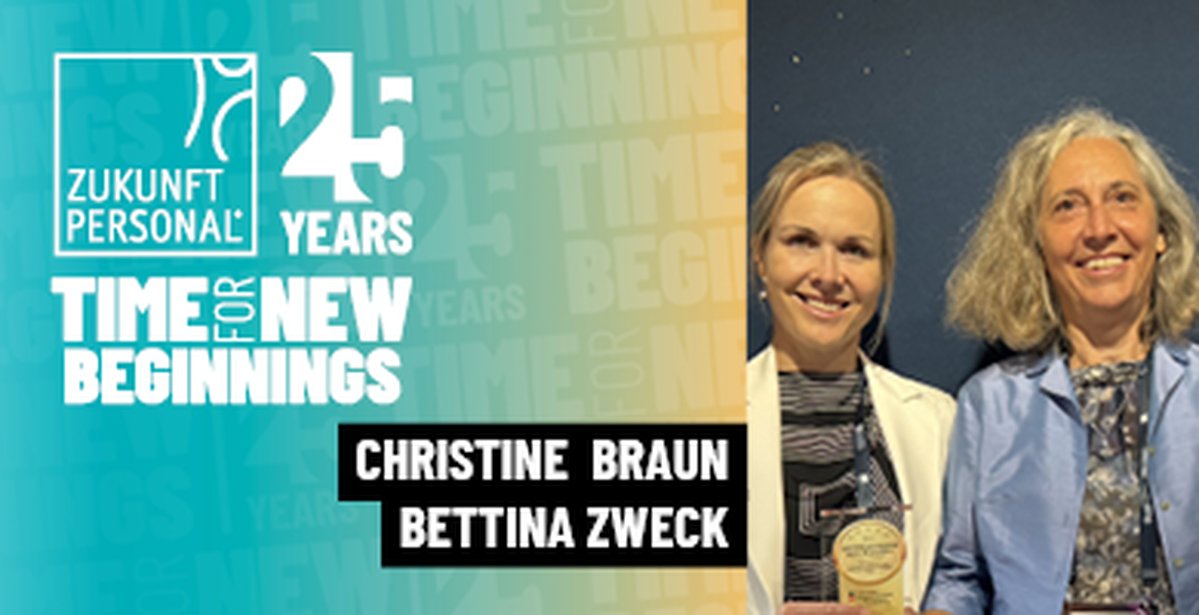 Auf der linken Seite ist der Slogan "Time for new Beginnings" mit dem 25 Jahre Jubiläums Logo zu sehen und rechts sind die Christine Braun und Bettina Zweck abgebildet